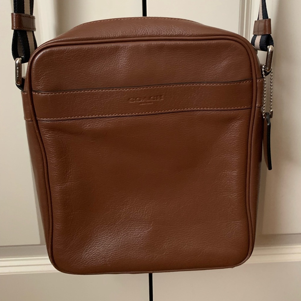 Coach chestnut leather crossbody purse.